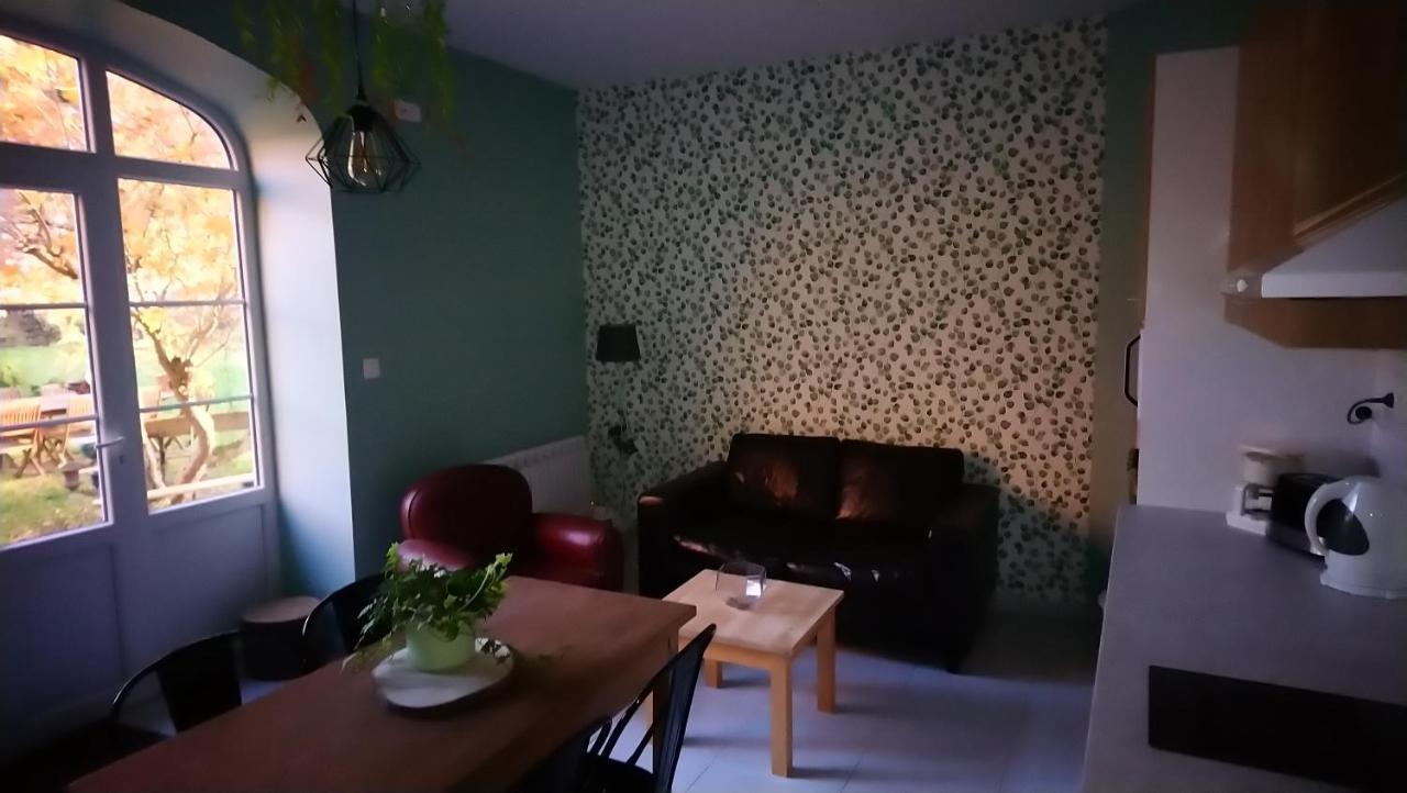 Le Jardin Des Ecureuils Hotel Demuin Kültér fotó